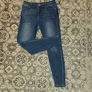 KanCan High Rise Medium Fray Waist Skinny Jean